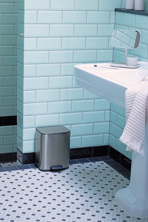 Bo Koš za smeti s pedalom, 7 l, mat jeklo