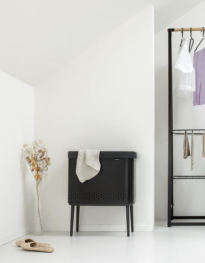 Bo Laundry Bin Panier à Linge 60 L, noir mat