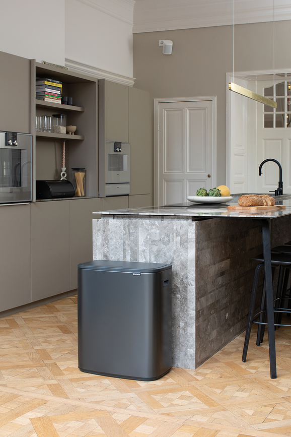 Poubelle Bo Touch Bin 60 l, argent