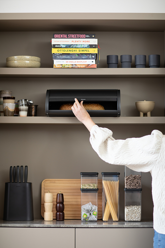 Brabantia Kutija za Kruh velika crna mat