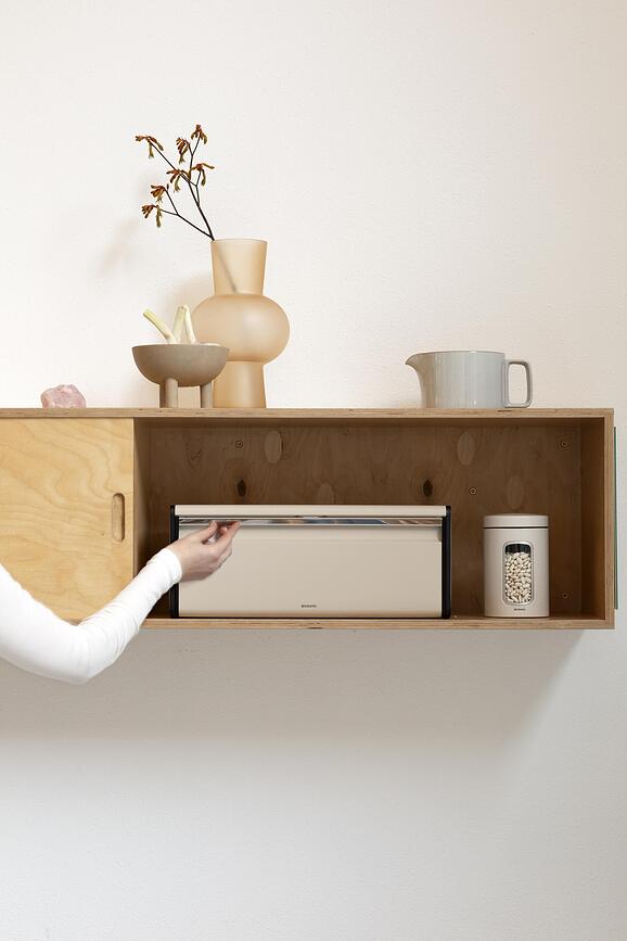 Brabantia Posoda za kruh pravokotna, matirano jeklo FPP