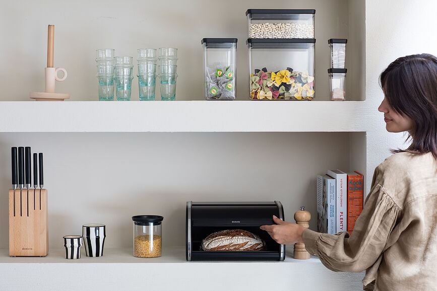 Brabantia Ψωμιέρα μικρή, λευκή, με ασημένιες λεπτομέρειες