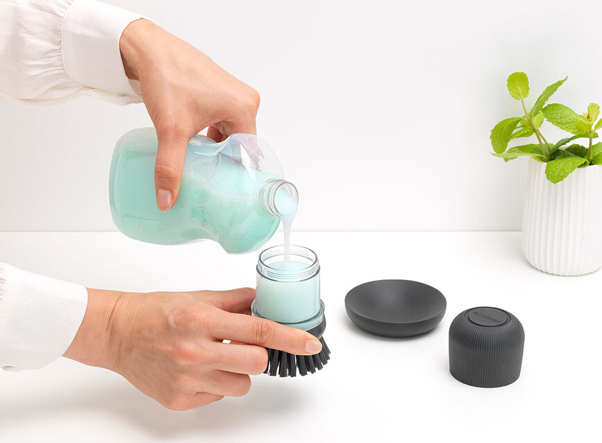 Cepillo para platos con dispensador Sink Side, gris oscuro