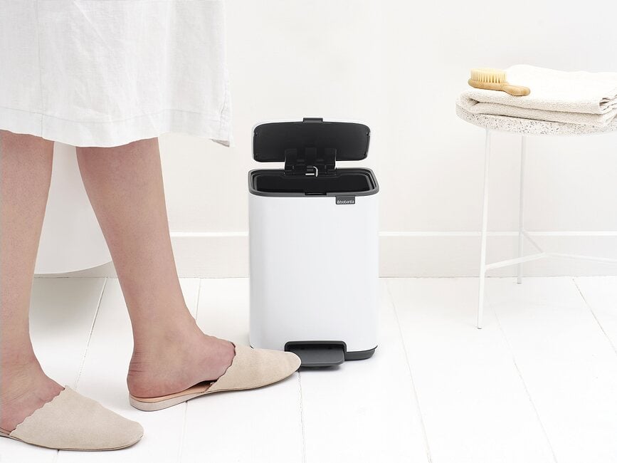 Cubo de Basura con pedal Bo, 4 L, negro mate