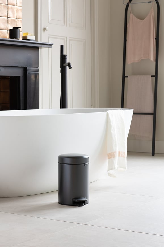 Cubo de Basura a Pedal NewIcon 3 l, negro mate