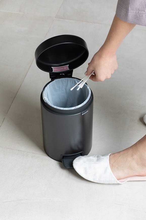 Cubo de Basura a Pedal NewIcon 3 l, negro mate