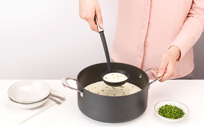 Cucharón para salsas Profile 2.0, con revestimiento antiadherente