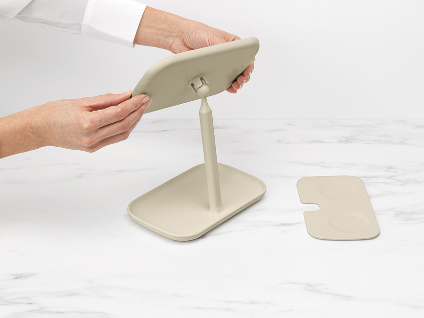 Espejo de Mesa con base ReNew, gris oscuro