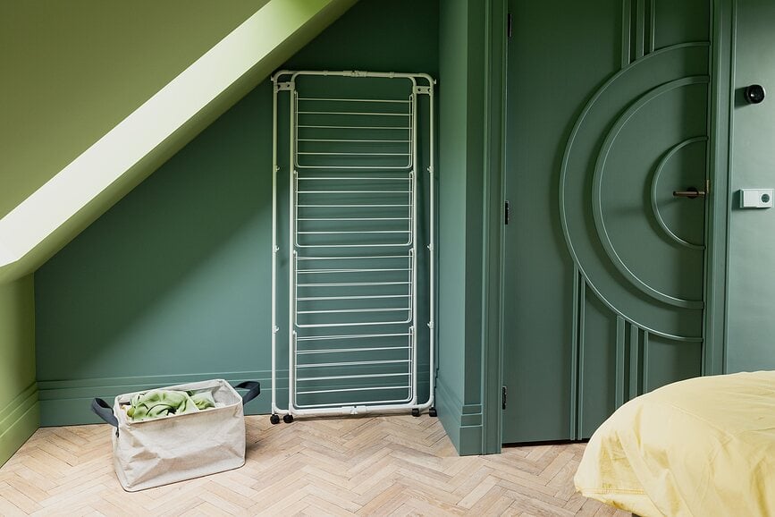 Hangon Tower Sušilnik za perilo, štirinivojski, črn