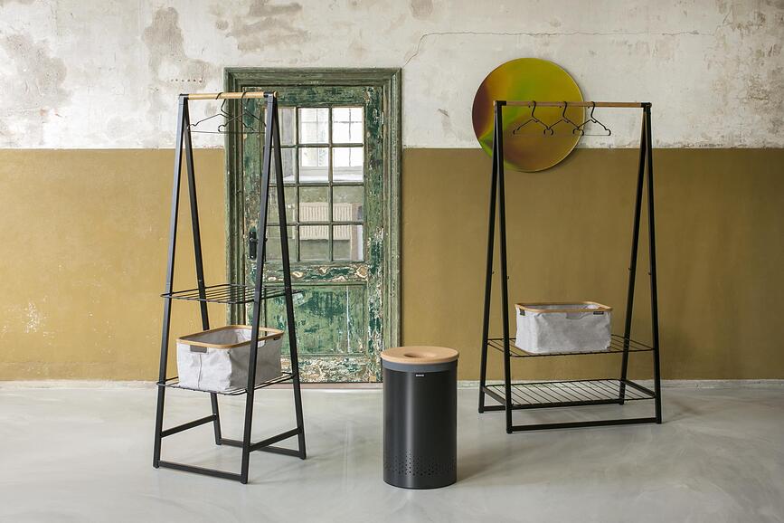 Linn Porte-manteau sur Pied, grand, noir