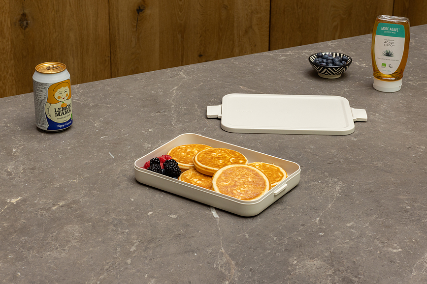 Make & Take Posoda za malico ploska, siva