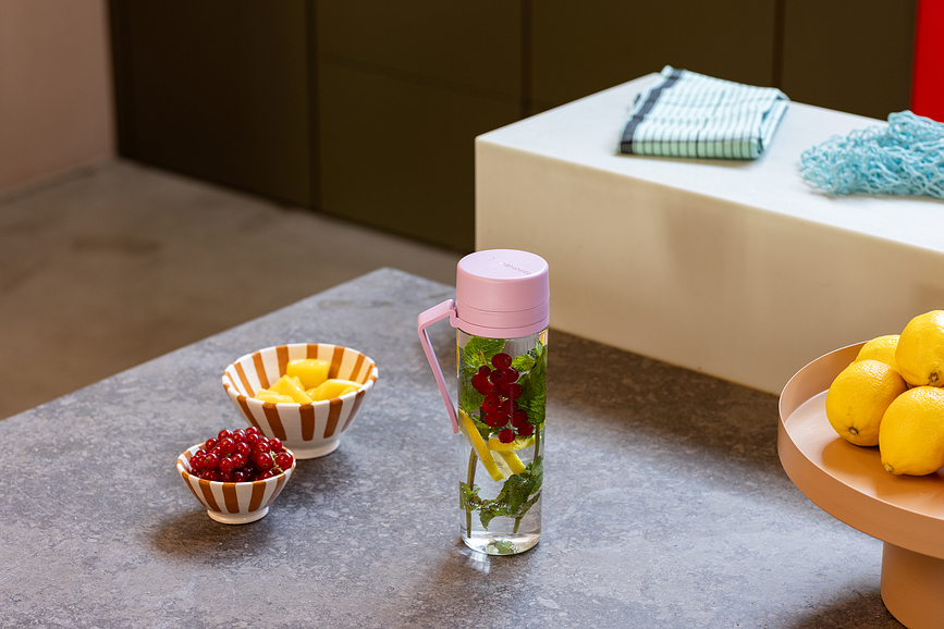 Make & Take Steklenica za vodo, siva