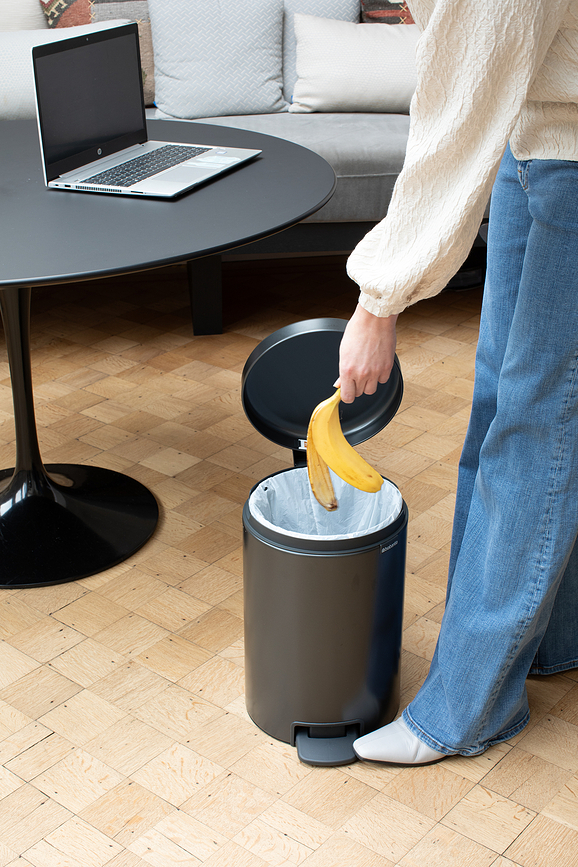 NewIcon Κάδος Απορριμμάτων με Πεντάλ, 12 λίτρα, σκούρο πράσινο