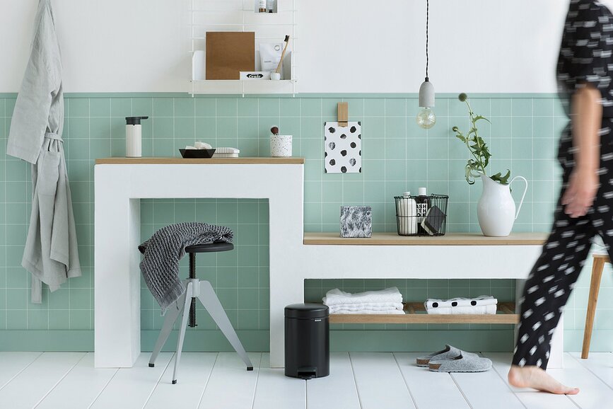 NewIcon Kanta za Smeće s pedalom 3 L bijela