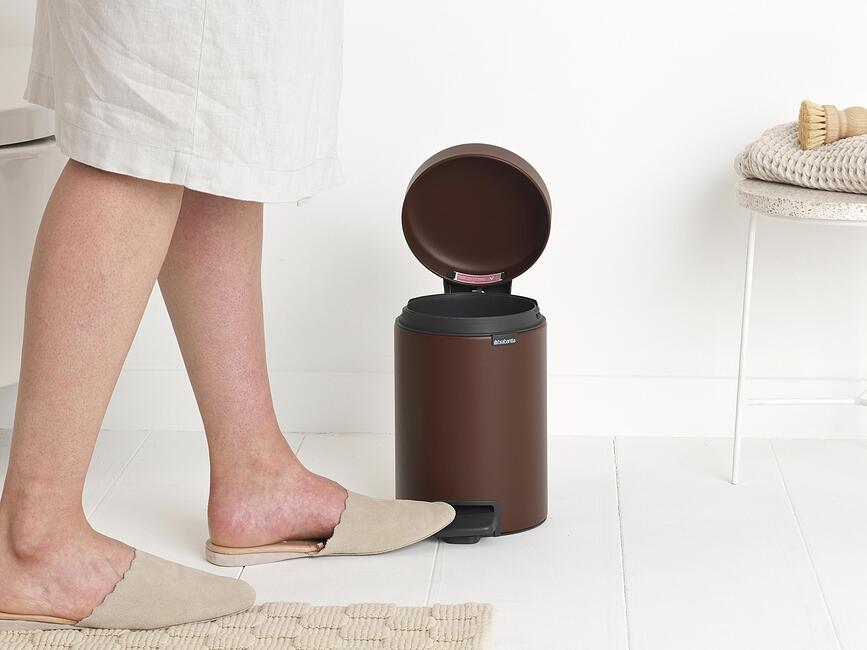 NewIcon Kanta za Smeće s pedalom 3 L bijela