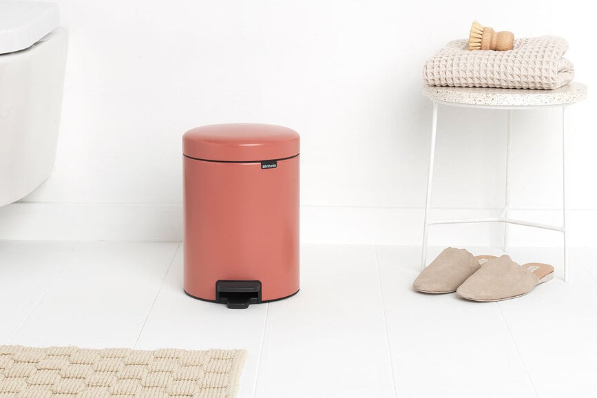 NewIcon Kanta za Smeće s pedalom 5 L mat crna