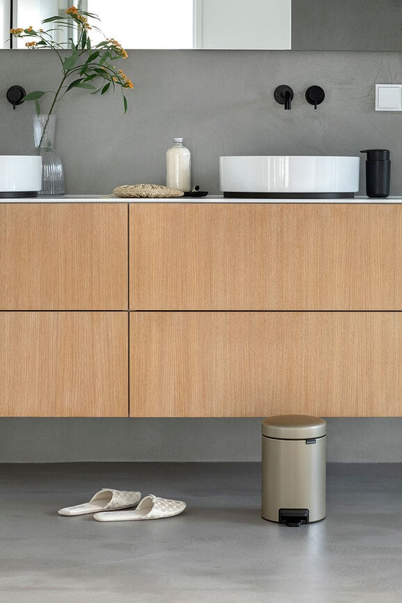 NewIcon Koš za smeti s pedalom, 3 l, bel