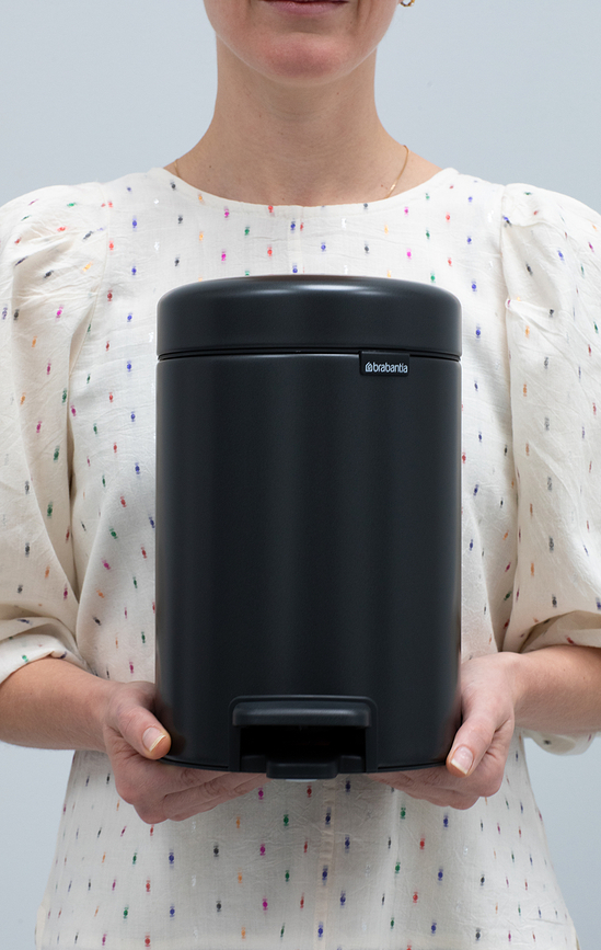 NewIcon Poubelle à pédale, 3 L, noir mat