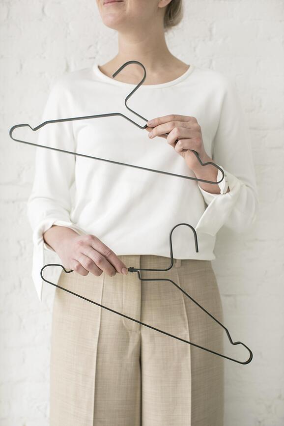 Perchas Brabantia, negras, Pack de 4