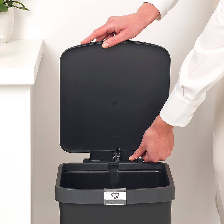 Poubelle à pédale StepUp 25 l, beige, en matière recyclée