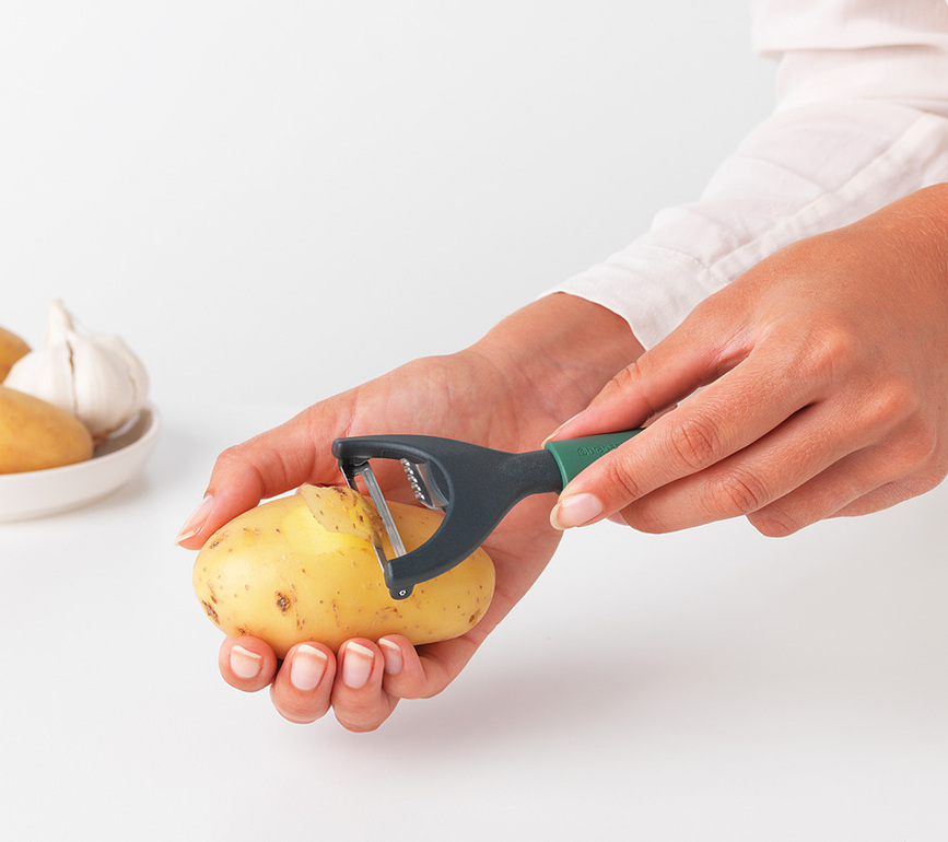 Tasty+ Combination peeler and zester