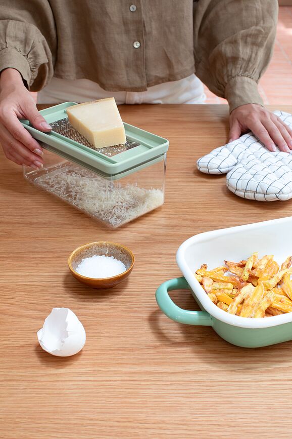 Tasty+ Mandolina z ribežem