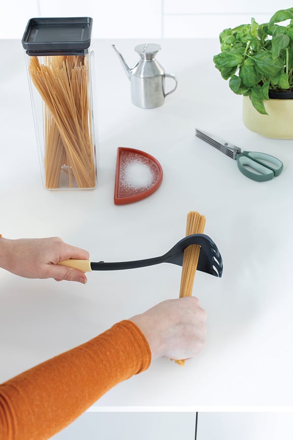 Tasty+ Žlica za špagete z merico