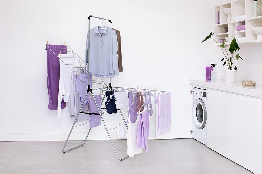 Perchero Hangon, negro mate, 181 cm, con barra