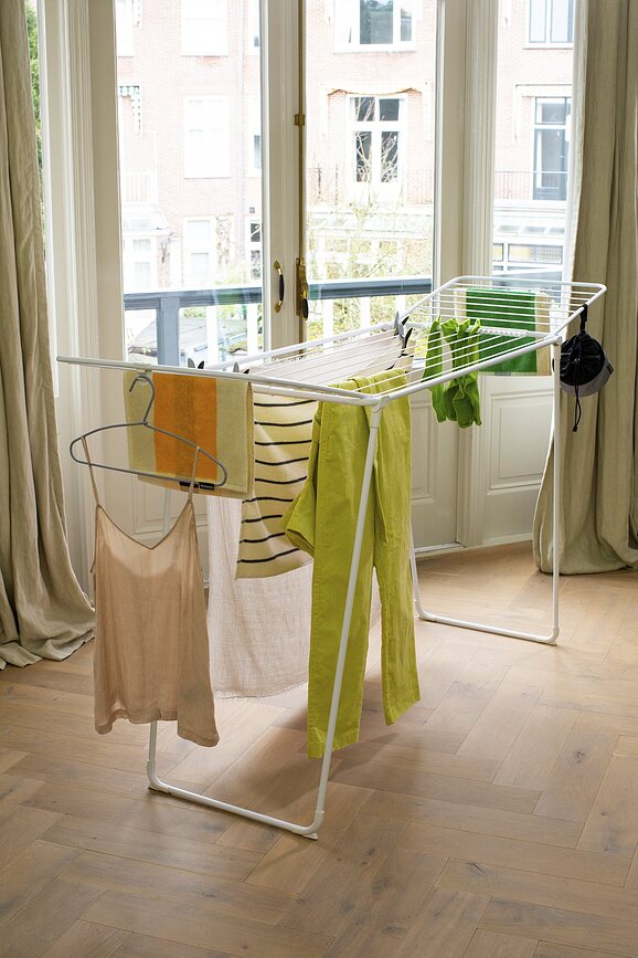 Tendedero de pie Hangon Too, 198,3 cm, blanco