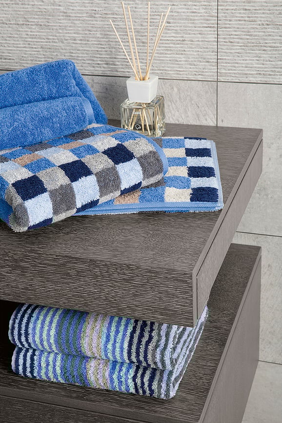 Toalla Unique, diseño de damero, 70 x 140 cm, antracita