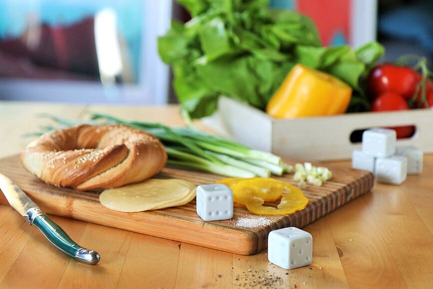 Σετ Αλατιέρα και Πιπεριέρα, σε σχήμα κύβου, 2 τμχ