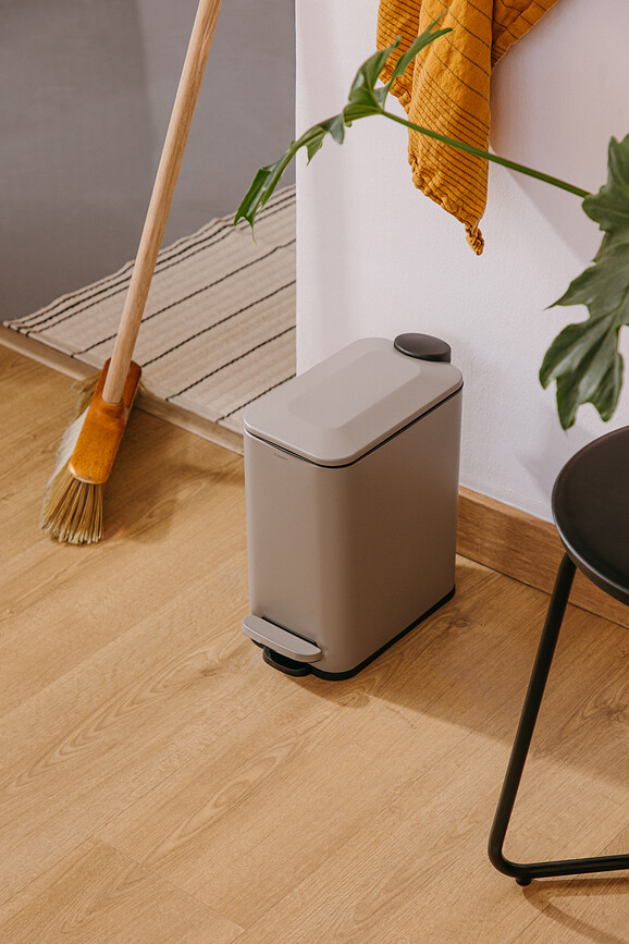 Essentials Pedal Bin rectangular 5 l, beige