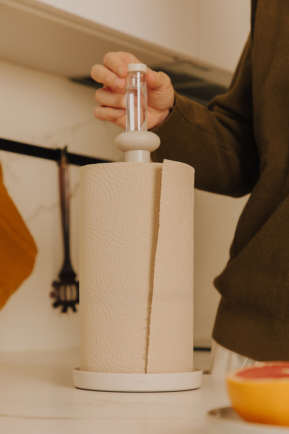 Spin Paper Towel Holder, black