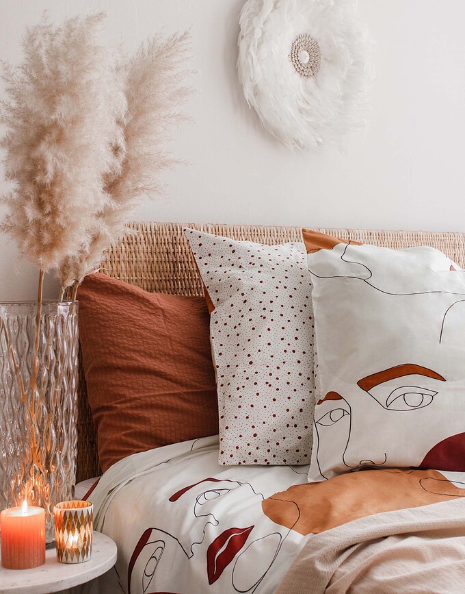 Femme Fatale Μαξιλαροθήκη, 60 x 70 εκ