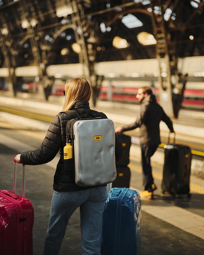 Icon Tone on Tone Kovček, velik, rumen