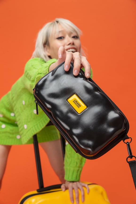 Neceser Maxi Icon, negro, con correa de hombro