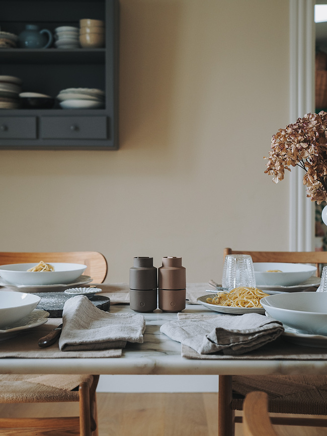 Billund Mlinčka za sol in poper, temno modra in svetlo siva, 2 kosa