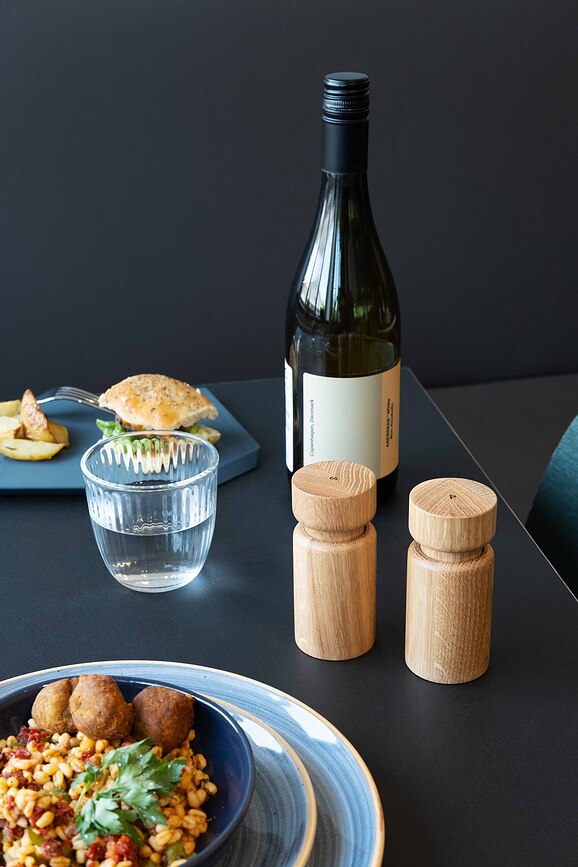 Helsinki Mlinčki za sol in poper, 11 cm, naravni hrast, 2 kosa