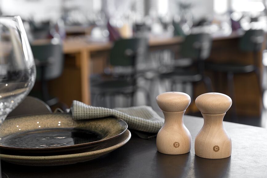 Lyon Moulins à Sel et Poivre, en bois de hêtre, noirs, Lot de 2