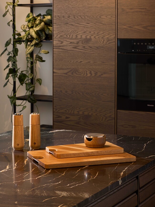 Rallador fino con recipiente Champagne, de roble natural