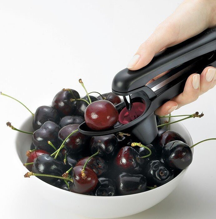 Cuisipro Izkoščičevalnik