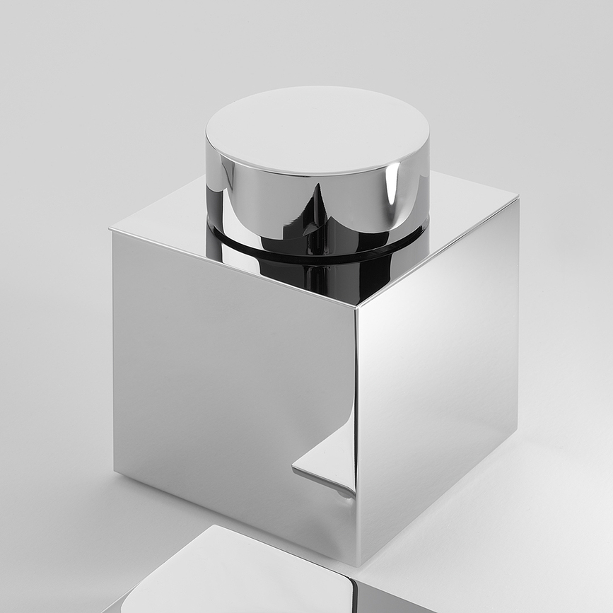 Bote de Baño Corner de metal, 8,5 x 13 cm, oscuro, acabado dorado mate, con tapa