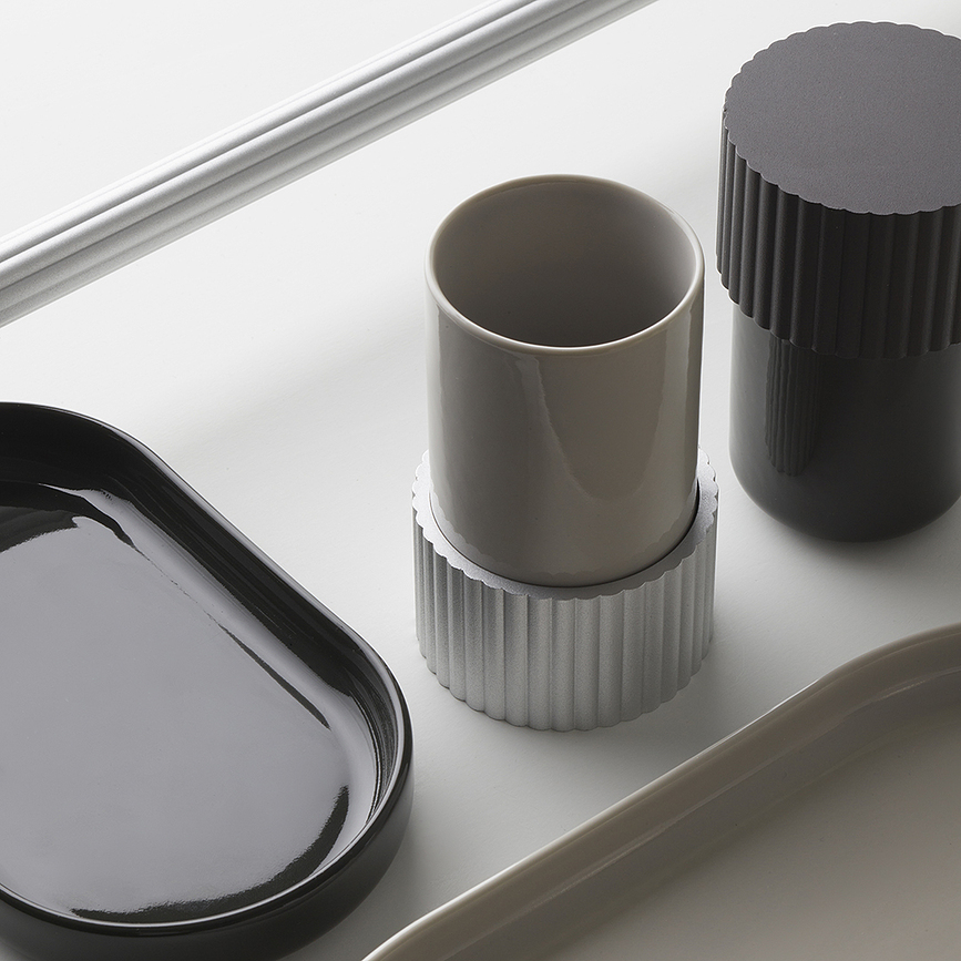 Of Line Plateau de Salle de Bain 33 cm, noir