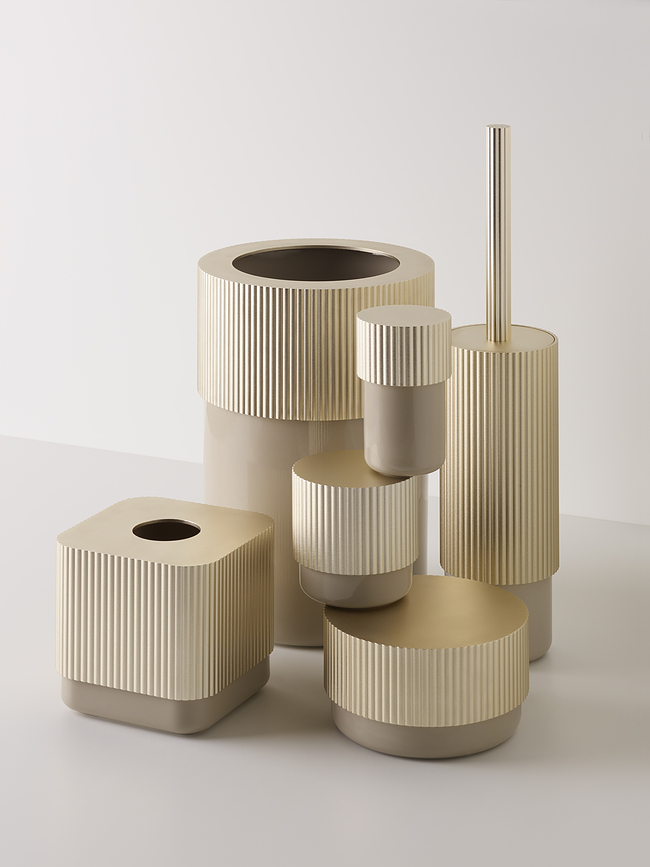 Of Line Ensemble Brosse WC murale, doré, avec support noir