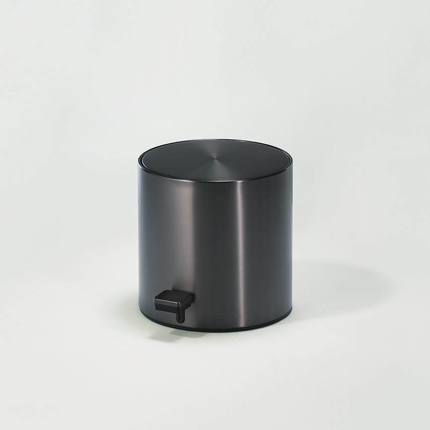 Cubo de Basura de Baño Bar, 23 cm, acabado dorado mate con recubrimiento PVD