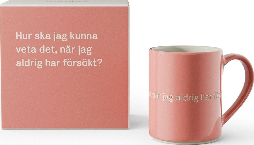 Astrid Šalica koralna