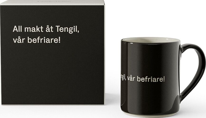 Astrid Skodelica, črna