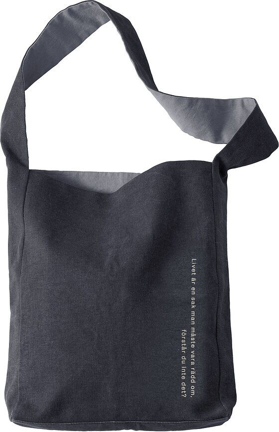 Astrid Torba, mornarsko modra