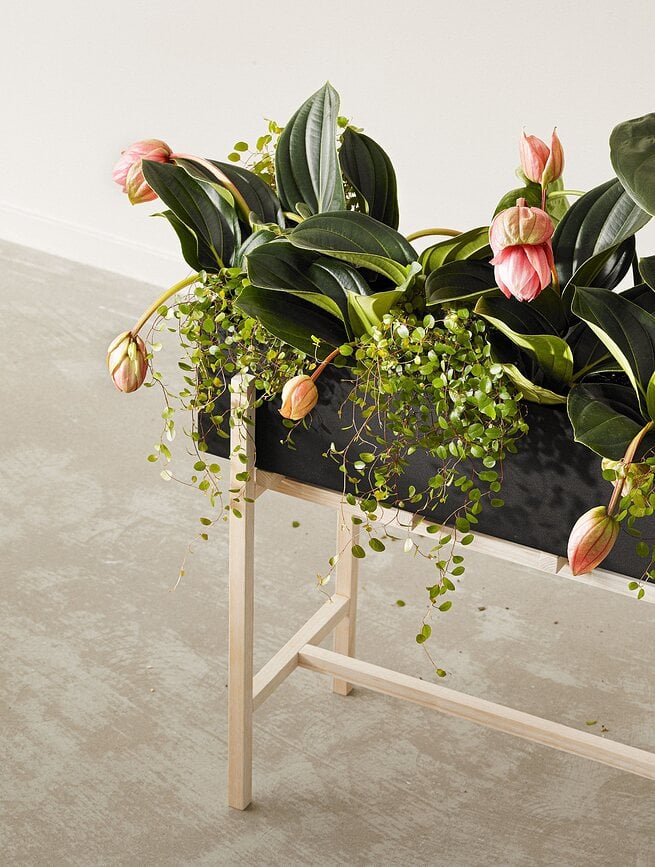 Botanic Stojalo za rože, črno