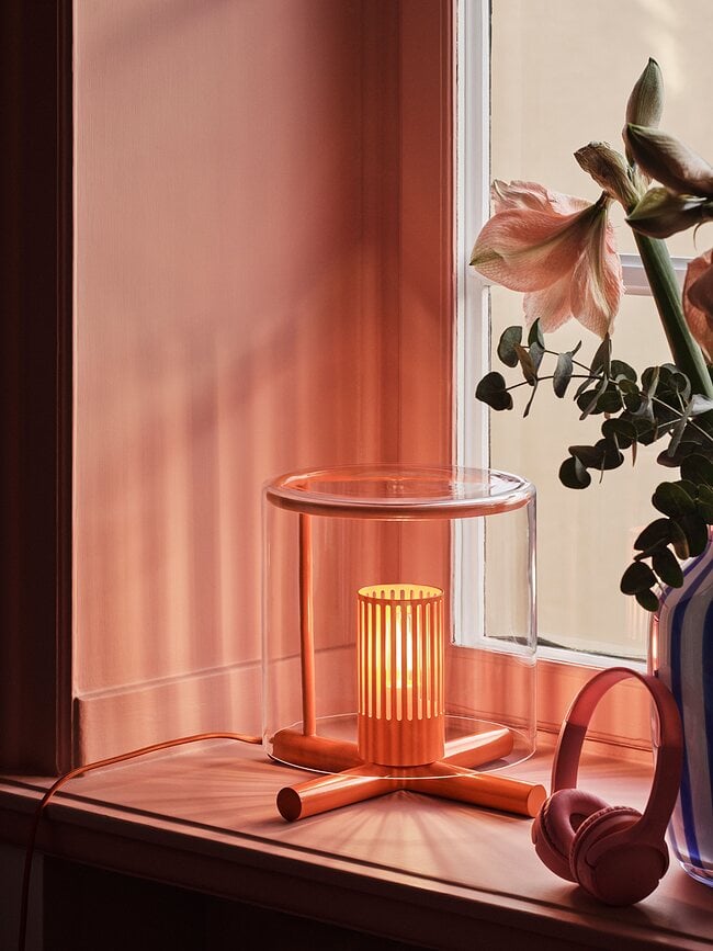 Fireplace Lampa stolna crvena